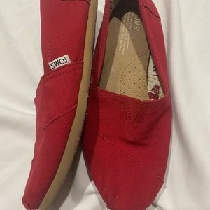 Red Toms shoes